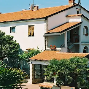 House Monika Poreč